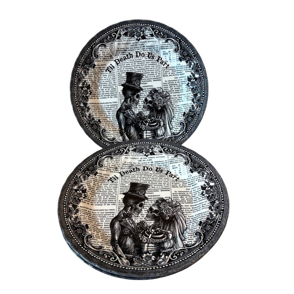 Queen's Halloween ‘Til Death Do Us Part’ Dinner Plates 10.5in Set of 4 NEW